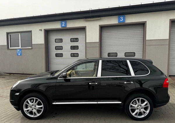 Porsche Cayenne cena 57999 przebieg: 176000, rok produkcji 2007 z Siechnice małe 172